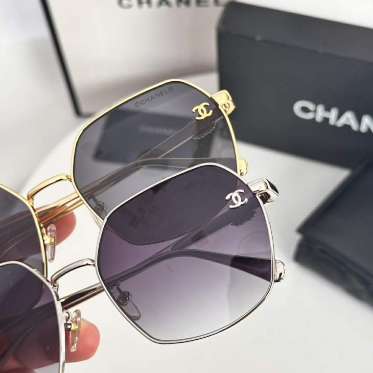 Picture of Chanel Sunglasses _SKUfw77169313fw